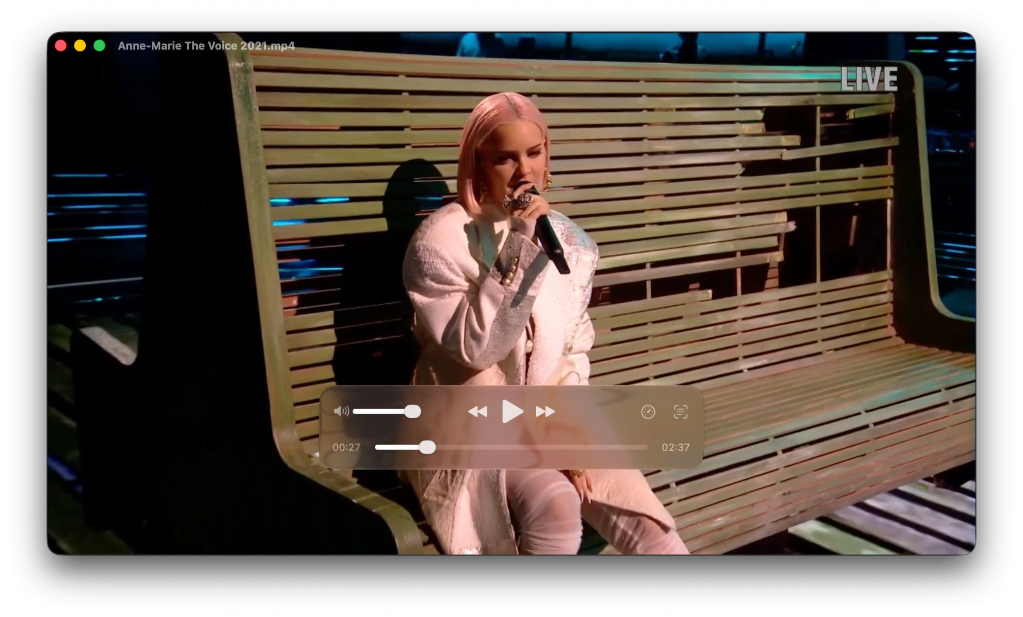 Axion playing a video with floating playback controls