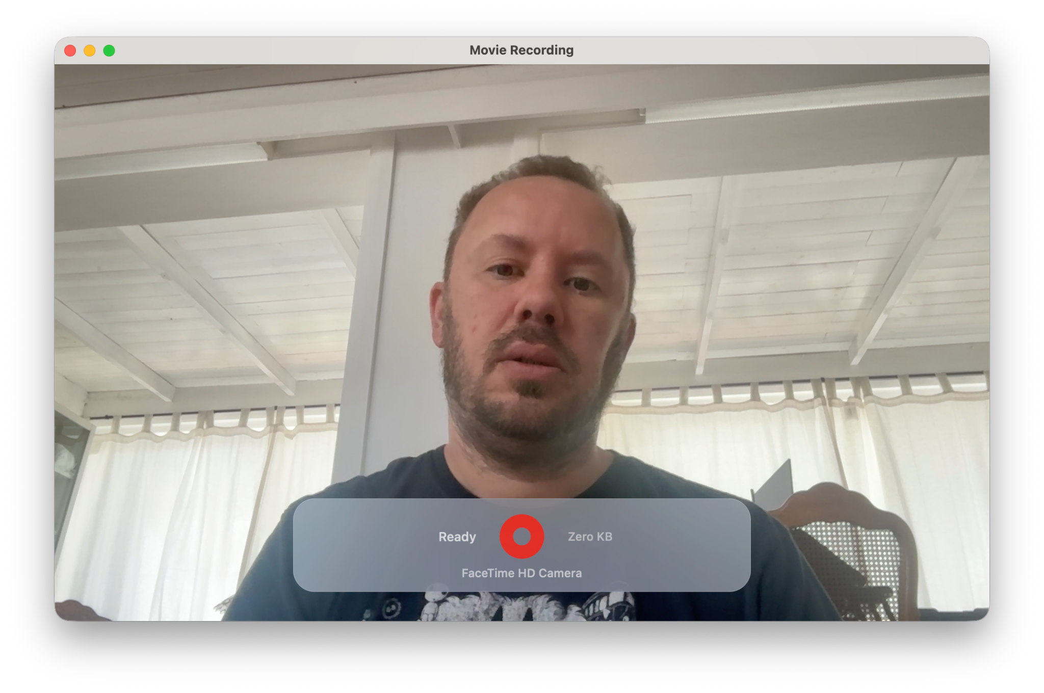 Axion video recording dialogue showing a live FaceTime HD Camera preview and recording controls